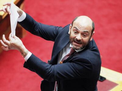 Ο Ιάσονας Φωτήλας ζητά συγνώμη από τα ΑμεΑ