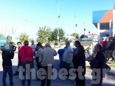 Μόνο ένας στους τέσσερις εμπόρους άνοιξε...