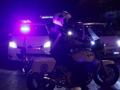 Ληστεία στην Ηλεία-Έκαναν τους πελάτες σ...