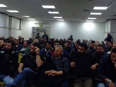 Κρήτη:Με αποκλεισμούς δημοσίων κτιρίων κ...