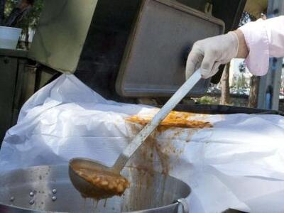 Πάτρα:  Ξεκινούν συσσίτια Δήμος και Μητρ...