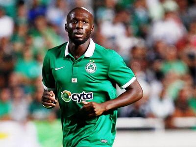 Ρατσιστικά συνθήματα κατά του Μικαέλ Ποτέ