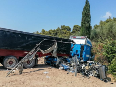 Τροχαίο στη Μεσσηνία: Μεταφέρεται στο 40...