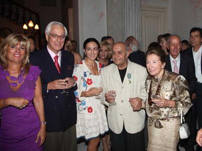 Όλα τα φλας στη Γαλλική πρεσβεία για την...