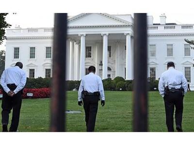 Λευκός Οίκος: Ο εισβολέας κρατούσε μαχαίρι