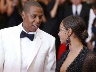 ΑΠΙΣΤΕΥΤΟ ΒΙΝΤΕΟ! Μπουνιές και κλωτσιές ...