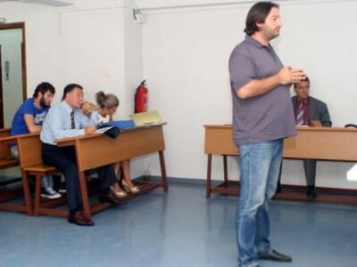 Καταγγελία Σταθάκη: "Μαίτρ" τω...