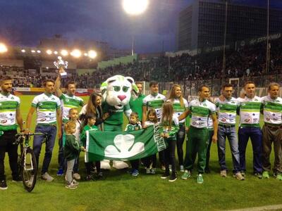 Αποθέωση για τρεις Αιγιώτες στη Λεωφόρο