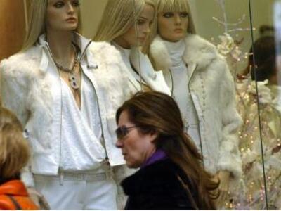 Ανοιχτά και για δεύτερη Κυριακή φέτος τα...