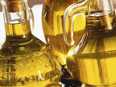 Στις 10 πρώτες χώρες-προμηθευτές των ΗΠΑ...