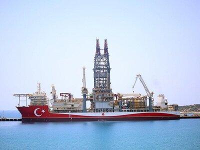Η Τουρκία βγάζει νέο γεωτρύπανο στη Μεσό...