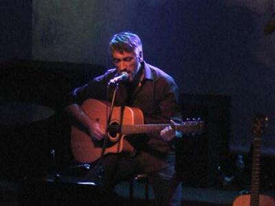 Θάνος Ανεστόπουλος (πρώην διάφανα κρίνα)...