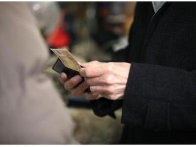 Επιδότηση ενοικίου, σίτιση και φροντίδα ...