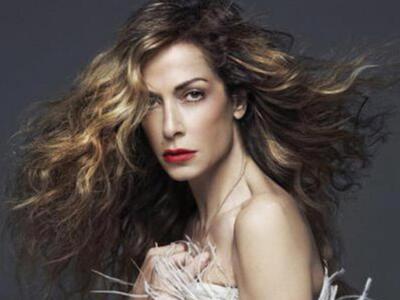 Η Άννα Βίσση έγινε...κατάξανθη