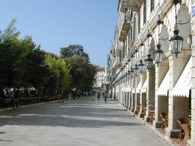 Κάψιμο Ευρωπαϊκής Σημαίας στην Κέρκυρα