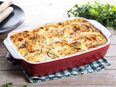 Συνταγή για απολαυστικό ογκρατέν ψαριού με πέστο 