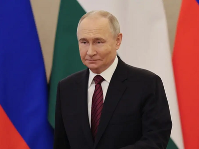  Yuri Kochetkov / Pool via REUTERS