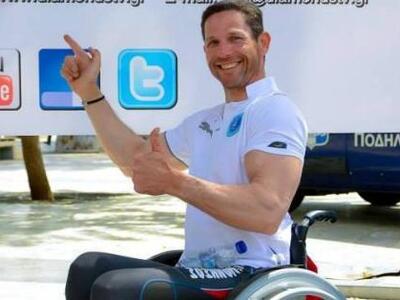 Θρήνος στην κηδεία του Γιώργου Σηφάκη - ...