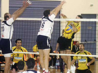 Το μεταγραφικό πάρε- δώσε της ΕΑΠ