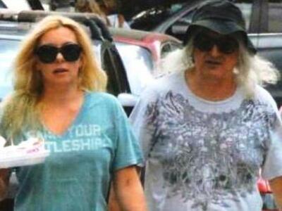 Α. Πάνια - Ν. Καρβέλας: Αχώριστοι και ερωτευμένοι