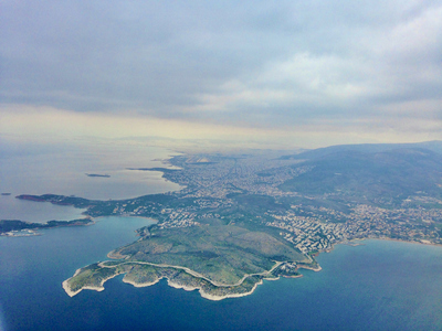 4+1 νησιά κοντά στην Αθήνα για γρήγορες αποδράσεις