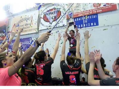 Xάντμπολ: Η κυριαρχία της Νέας Ιωνίας στ...