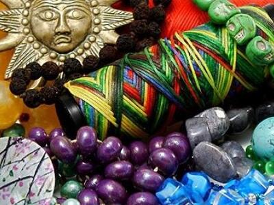 Έκθεση χειροποίητου κοσμήματος από τον Σ...