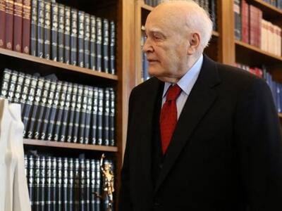 Παπούλιας: Η Ελλάδα να συνεχίσει τη μακρ...