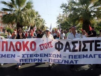 Δείτε το βίντεο με τον αστυνομικό να πυροβολεί