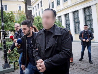 Έξω ο Ριχάρδος για την υπόθεση της λαθρε...