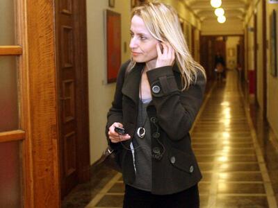 Δήλωση βόμβα από τη Μπιρμπίλη - Δεν στηρ...