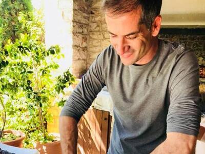 Σία Κοσιώνη και Κώστας Μπακογιάννης με τ...