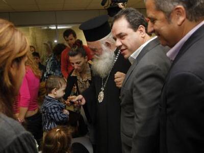 Στο «στόχαστρο» της Χρυσής Αυγής ο Αρχιε...