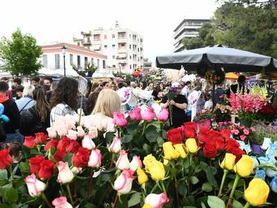 Πάτρα: Σήμερα η γιορτή των λουλουδιών στ...