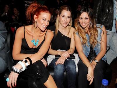 Σίσσυ Χρηστίδου, Τζένη Μπότση, Έλλη κοκκίνου