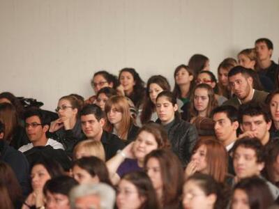 Ξεκινούν την Τρίτη οι εγγραφές στην τριτ...