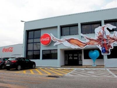 Coca-Cola Τρία Έψιλον: Προχωρά σε επενδύ...