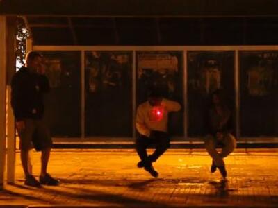 Κακόγουστη φάρσα: Άνδρας «δολοφονείται» ...