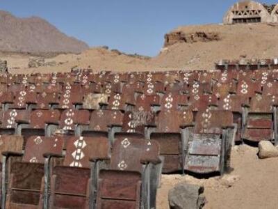 ΔΕΙΤΕ το θερινό σινεμά με τα 150 ξύλινα ...