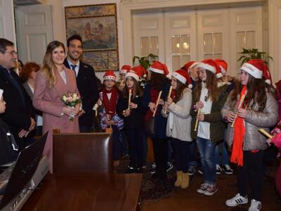 Πήγαν να παντρευτούν και "έπεσαν&qu...