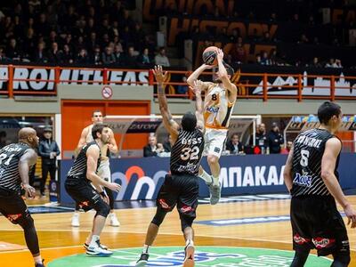 Μπάσκετ: Ο Προμηθέας κέρδισε και στην Πά...