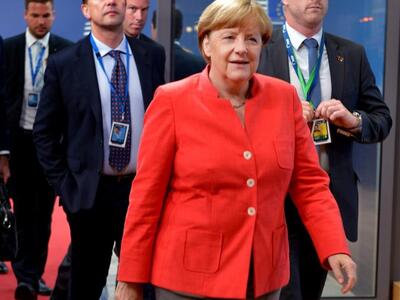 Γερμανία: Υπέρ της Μέρκελ το 87% της γερ...