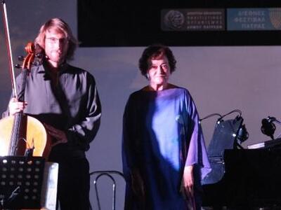 ΔΕΙΤΕ ΦΩΤΟ από το ρεσιτάλ με την Νέλη Σε...