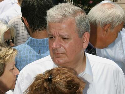 Προπηλάκισαν και τον Πρωτόπαπα σε ταβέρν...