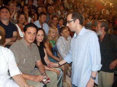 Δείτε τα φωτογραφικά στιγμιότυπα από την...