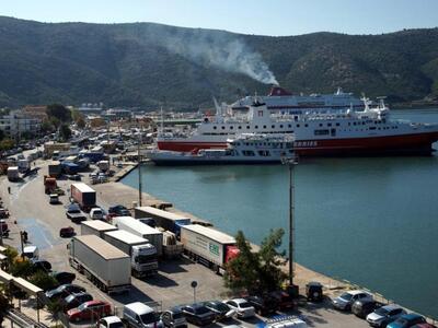 Δεμένα τα πλοία σε Κέρκυρα και Ηγουμενίτσα