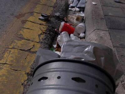 Πάτρα: Στο... δρόμο τα σκουπίδια στη Ρήγ...