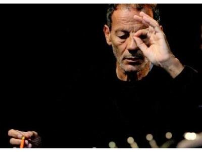 Σταύρος Ξαρχάκος με Μποφίλιου και Χαρούλ...