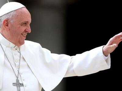 Πενθήμερη περιοδεία στην Αφρική άρχισε ο Πάπας 