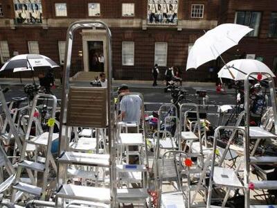 Απαγόρευσαν το αλκοόλ λόγω της... Kate